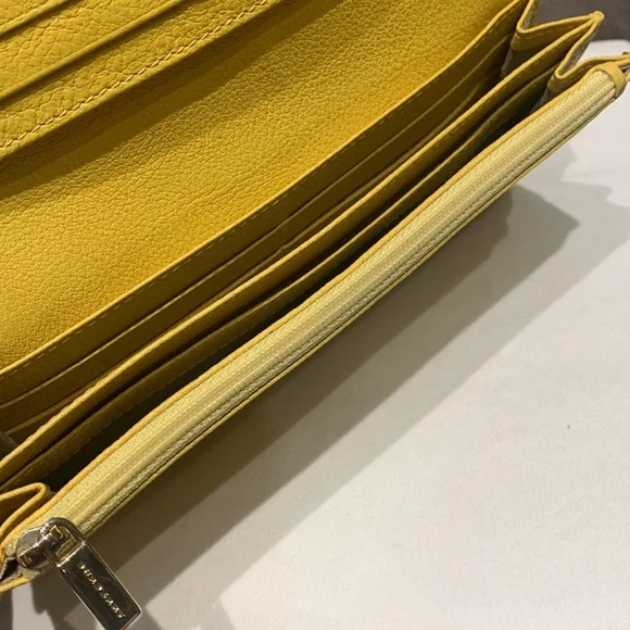 Authentic Burberry Wallet clutch - Picture 13 of 15
